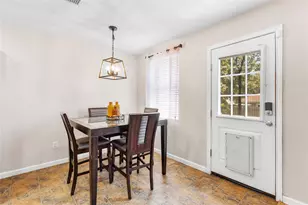 925 Brooks Dr, Cedar Hill, TX 75104 - Photo 9