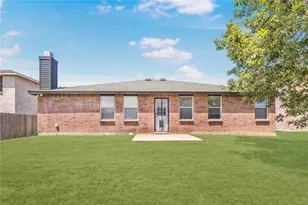 925 Brooks Dr, Cedar Hill, TX 75104 - Photo 19