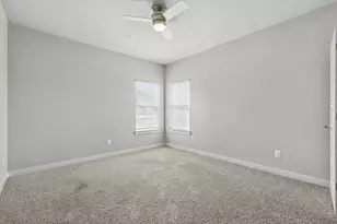 1300 Kendolph Dr, Denton, TX 76205 - Photo 17