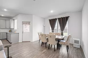 1316 Pepperhill Ln, Fort Worth, TX 76131 - Photo 9