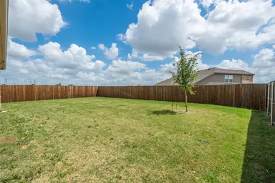 1316 Pepperhill Lane, Fort Worth, TX 76131 - Photo 29