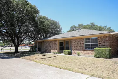 1302 Crescent Street, Denton, TX 76201 - Photo 3