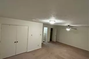 1302 Crescent St, Denton, TX 76201 - Photo 29