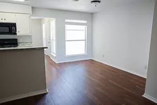 1302 Crescent St, Denton, TX 76201 - Photo 17