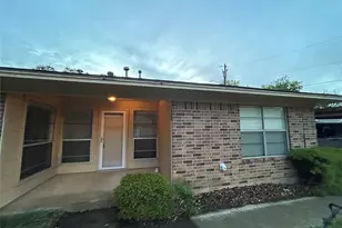 1302 Crescent St, Denton, TX 76201 - Photo 1