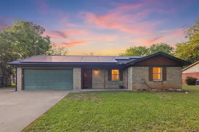 1018 Princeton Place, Cleburne, TX 76033 - Photo 1