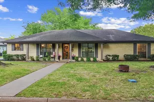 805 Imperial Ln, Corsicana, TX 75110 - Photo 1