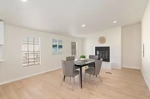 715 Comanche Cove Dr, Granbury, TX 76048 - Photo 5