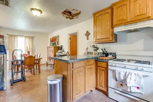 4548 Hodgkins Rd, Lake Worth, TX 76135 - Photo 11