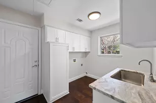 207 Fresh Meadow Dr, Trophy Club, TX 76262 - Photo 11