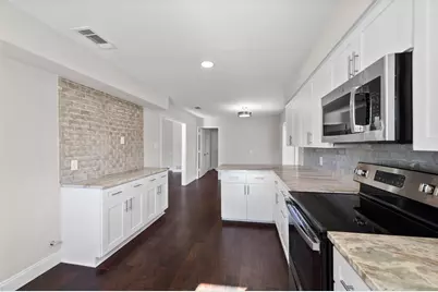 207 Fresh Meadow Drive, Trophy Club, TX 76262 - Photo 7