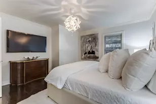 3778 Shorecrest Dr, Dallas, TX 75209 - Photo 13