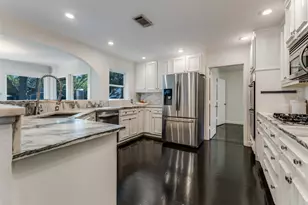 3778 Shorecrest Dr, Dallas, TX 75209 - Photo 7