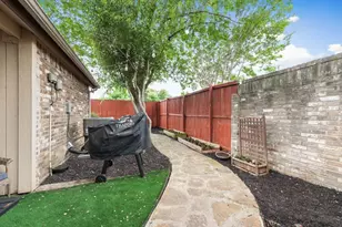 6396 Abrams Ct, Dallas, TX 75231 - Photo 17