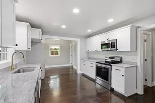 1207 N College St, McKinney, TX 75069 - Photo 9