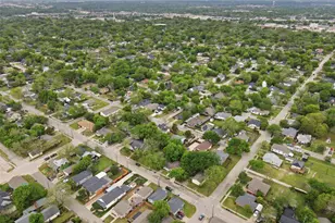 1207 N College St, McKinney, TX 75069 - Photo 33