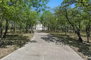 2775 S Lakeview Dr, Gordon, TX 76453 - Photo 29
