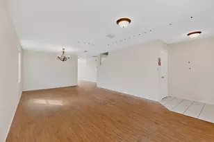 602 Flooded Gum St, Arlington, TX 76002 - Photo 5