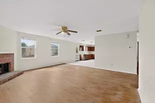 602 Flooded Gum St, Arlington, TX 76002 - Photo 7