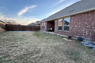 2916 Brady Starr Dr, Aubrey, TX 76227 - Photo 27