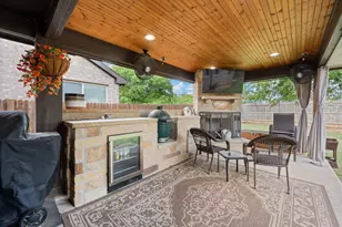 1160 Country Gln Dr, Godley, TX 76044 - Photo 23