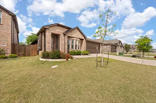 1160 Country Gln Dr, Godley, TX 76044 - Photo 21