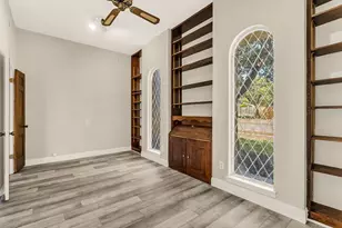 1005 Nottingham Dr, Carrollton, TX 75007 - Photo 5