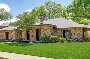 1005 Nottingham Dr, Carrollton, TX 75007 - Photo 3