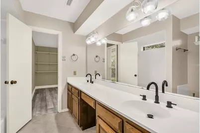 1005 Nottingham Drive, Carrollton, TX 75007 - Photo 27