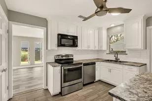 1005 Nottingham Dr, Carrollton, TX 75007 - Photo 17