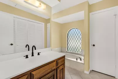 1005 Nottingham Drive, Carrollton, TX 75007 - Photo 33