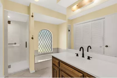 1005 Nottingham Drive, Carrollton, TX 75007 - Photo 31