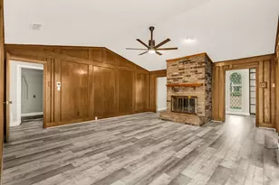 1005 Nottingham Dr, Carrollton, TX 75007 - Photo 9