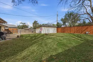10029 Shadyview Dr, Dallas, TX 75238 - Photo 25