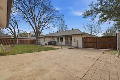 10029 Shadyview Drive, Dallas, TX 75238 - Photo 29