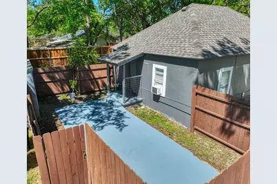 311 W McKinney Street, Pilot Point, TX 76258 - Photo 29