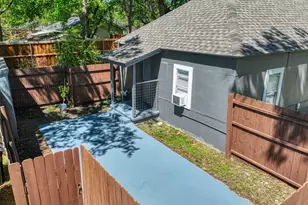 311 W McKinney St, Pilot Point, TX 76258 - Photo 29