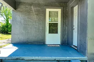 311 W McKinney St, Pilot Point, TX 76258 - Photo 3