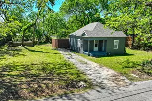 311 W McKinney St, Pilot Point, TX 76258 - Photo 31