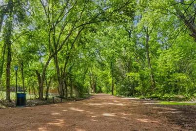 1906 Walnut Hill Drive, Rowlett, TX 75088 - Photo 37