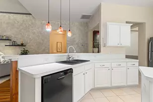 1906 Walnut Hill Dr, Rowlett, TX 75088 - Photo 9