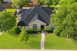 1906 Walnut Hill Dr, Rowlett, TX 75088 - Photo 3