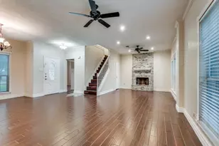 1145 Briar Oaks Dr, Irving, TX 75060 - Photo 7