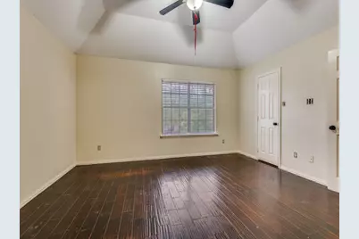 1145 Briar Oaks Drive, Irving, TX 75060 - Photo 15