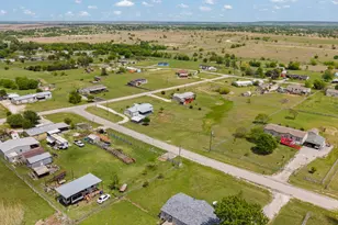 5509 Texas St, Joshua, TX 76058 - Photo 33