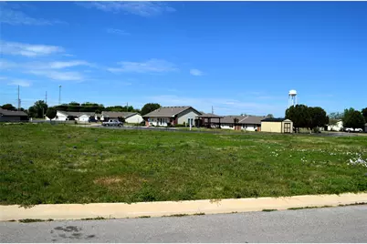 324 Preston Road, Mabank, TX 75147 - Photo 5