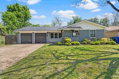 1207 Pembrook Drive, Waco, TX 76710 - Photo 1