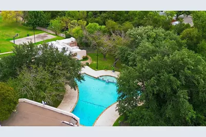 334 Valley Park Drive, Garland, TX 75043 - Photo 33