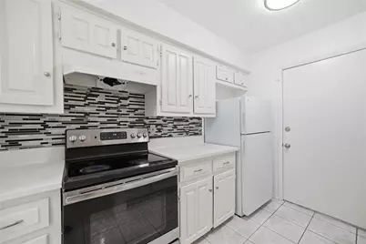 334 Valley Park Drive, Garland, TX 75043 - Photo 15