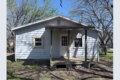 311 Elmo Street, Cleburne, TX 76031 - Photo 17